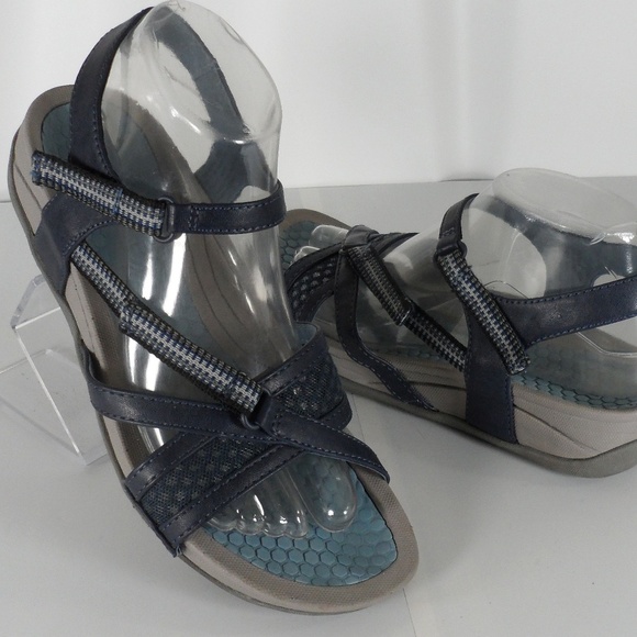 baretraps debera sandals